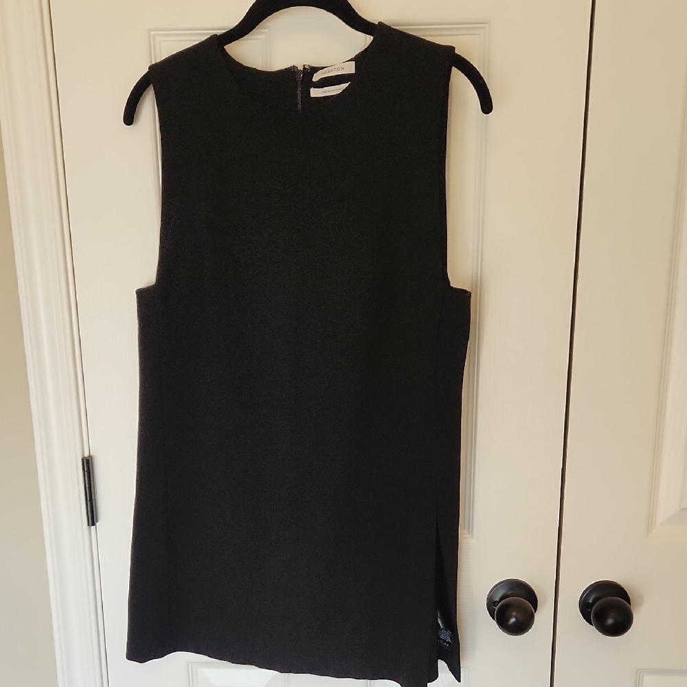 Babaton Classic Black Tank Top
